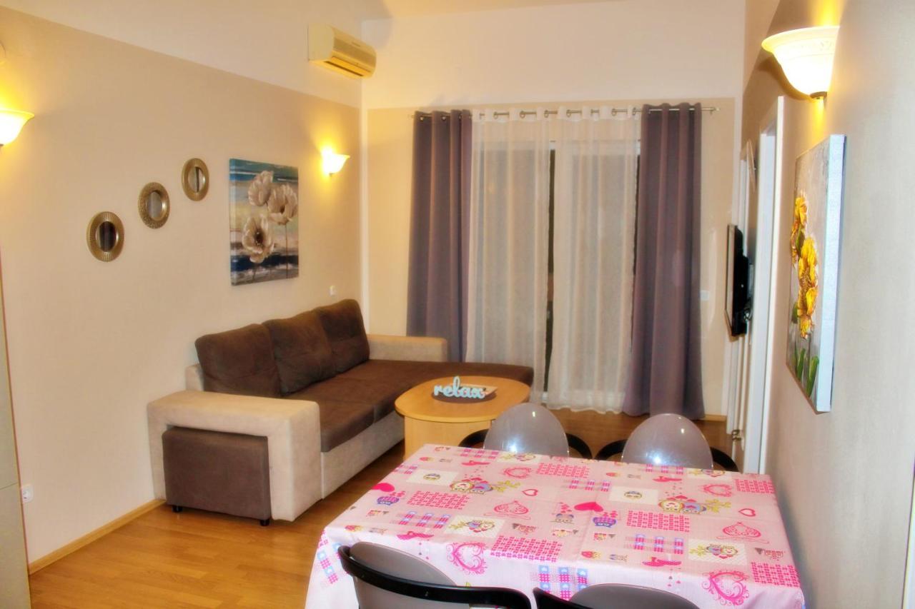 Apartments Kimm Πόρετς Εξωτερικό φωτογραφία