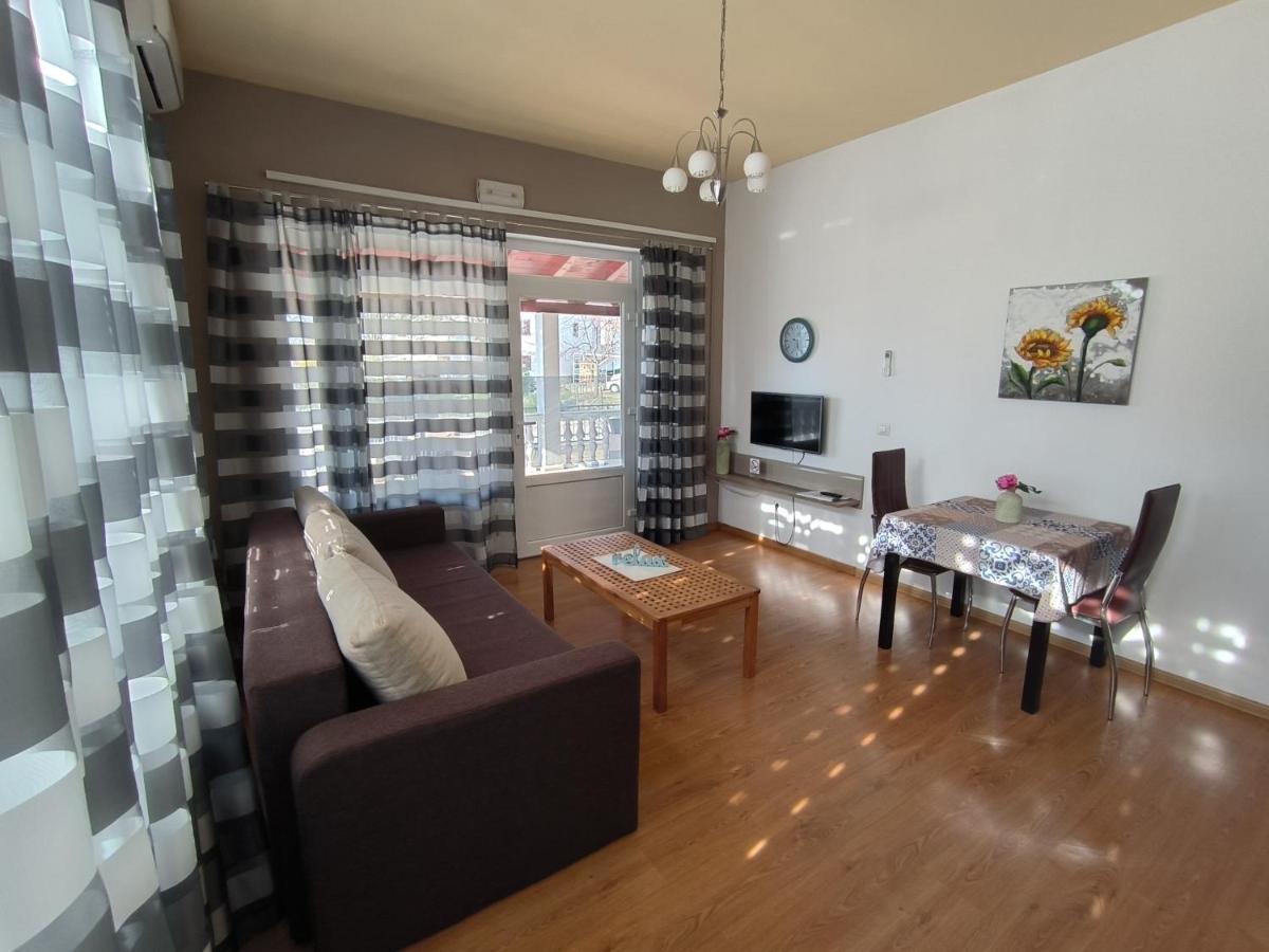 Apartments Kimm Πόρετς Εξωτερικό φωτογραφία