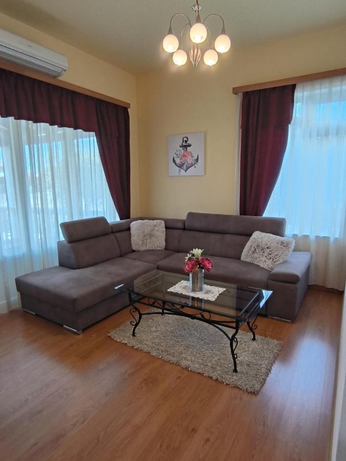 Apartments Kimm Πόρετς Εξωτερικό φωτογραφία