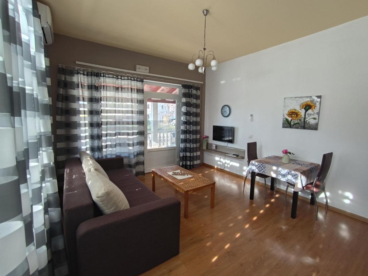 Apartments Kimm Πόρετς Εξωτερικό φωτογραφία